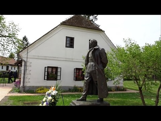 Kratak indijski video o Kumrovcu